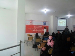 الأنشطة الطلابية تقيم دورة الاسعافات الأولية