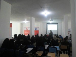 الأنشطة الطلابية تقيم دورة الاسعافات الأولية