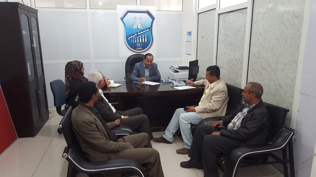 مركز الجودة يقيم الأداء التدريسي