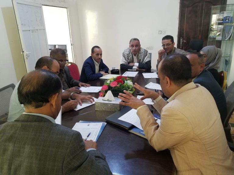 قيادة الجامعة تعقد إجتماعها الدوري بحضور رئيس مجلس الأمناء